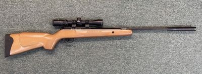 Crosman Nitro Venom .22 Cal Pellet Rifle Pkg (used)