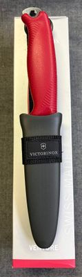 Vicorinox Swiss Army Venture Knife with Sheath and carry loop Red