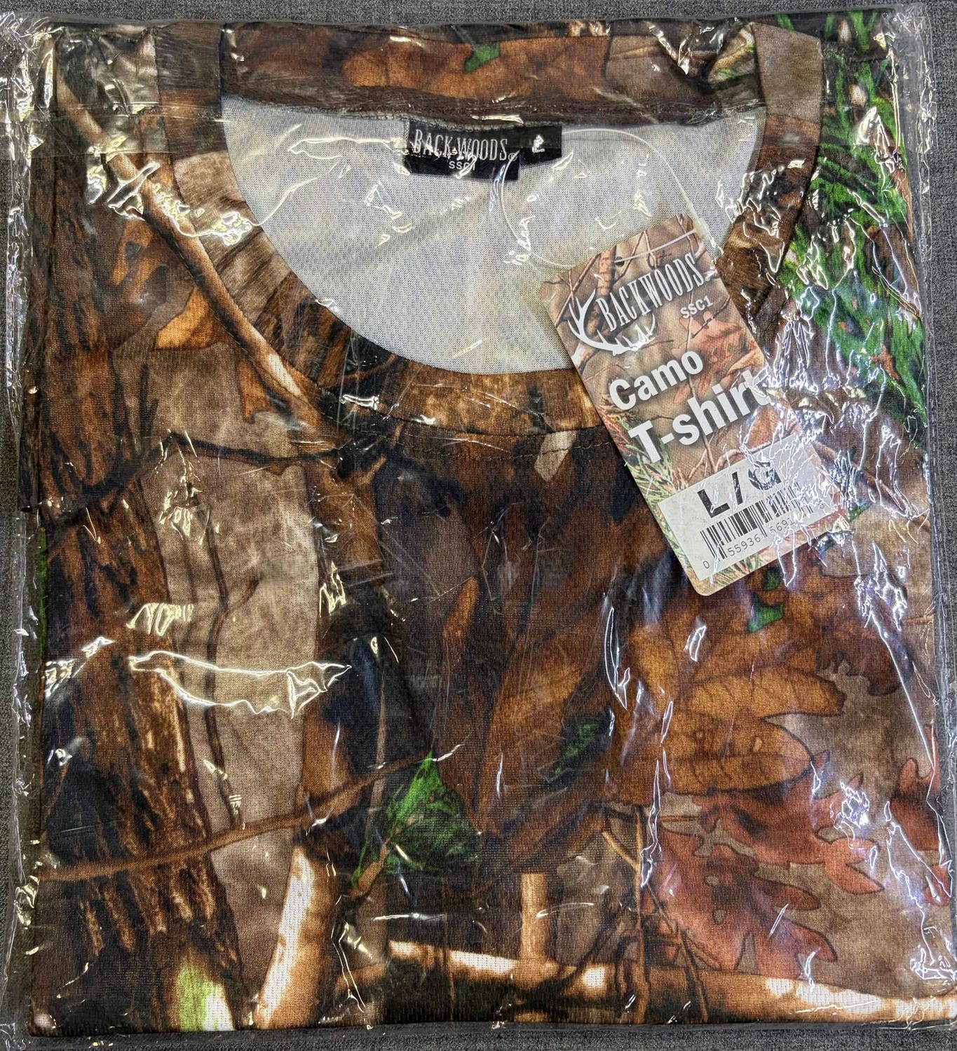 Backwoods Camo T-shirt 100% poly Large
