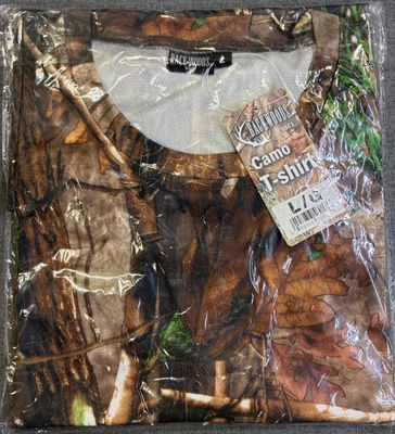 Backwoods Camo T-shirt 100% poly Large