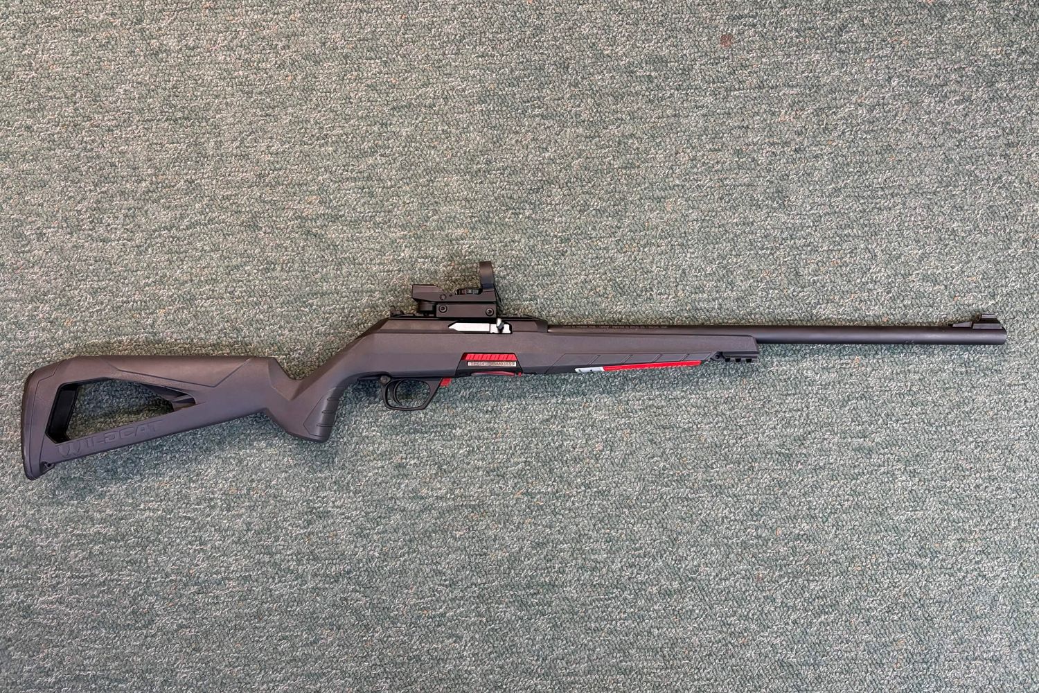 Winchester Wildcat Combo .22 LR W/Red dot sight