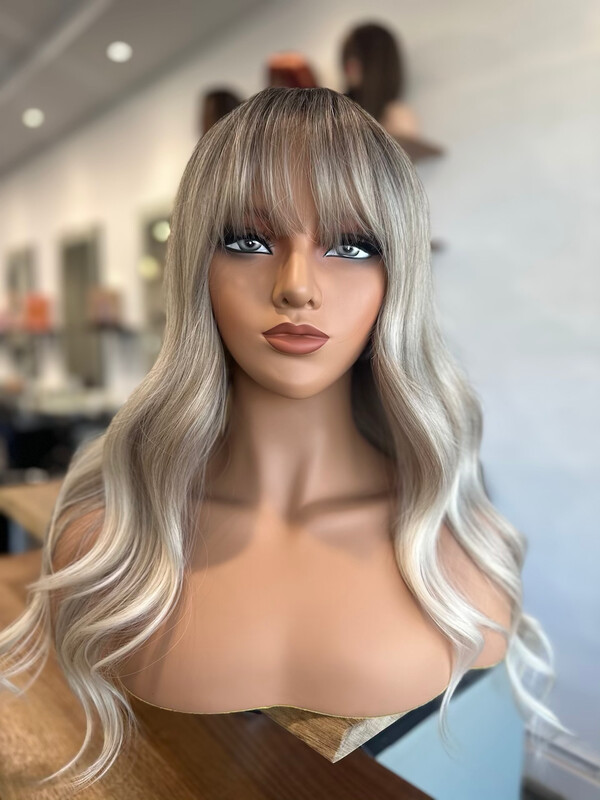 Synthetic WIG - OMBRE wavy Blonde with bangs