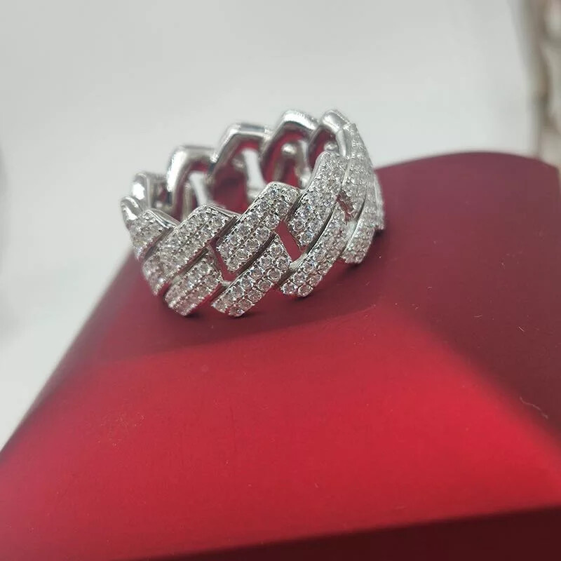 Vvs1 Moissanite Modern Cuban Link Ring