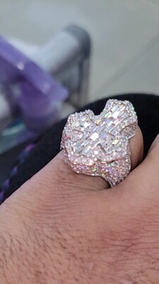 Vvs1 Moissanite Chrome Hearts Ring