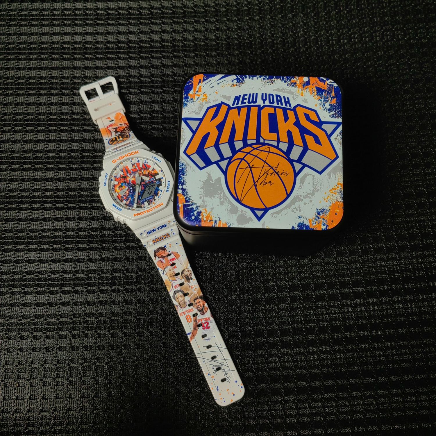 🚨🗽1 of 1 Limited Edition (AV) White Custom Speckle New York Knicks &quot;Built Different&quot; GS-56 ! 🚨🗽