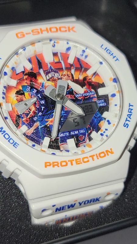 🚨🗽1 of 1 Limited Edition (AV) White Custom Speckle New York Knicks "Built Different" GS-56 ! 🚨🗽
