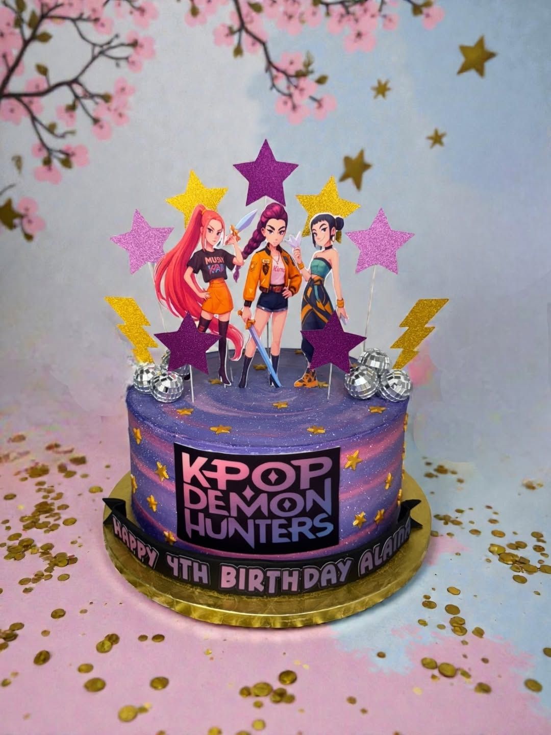 K-Pop Demon Hunter Cake (Huntrix)