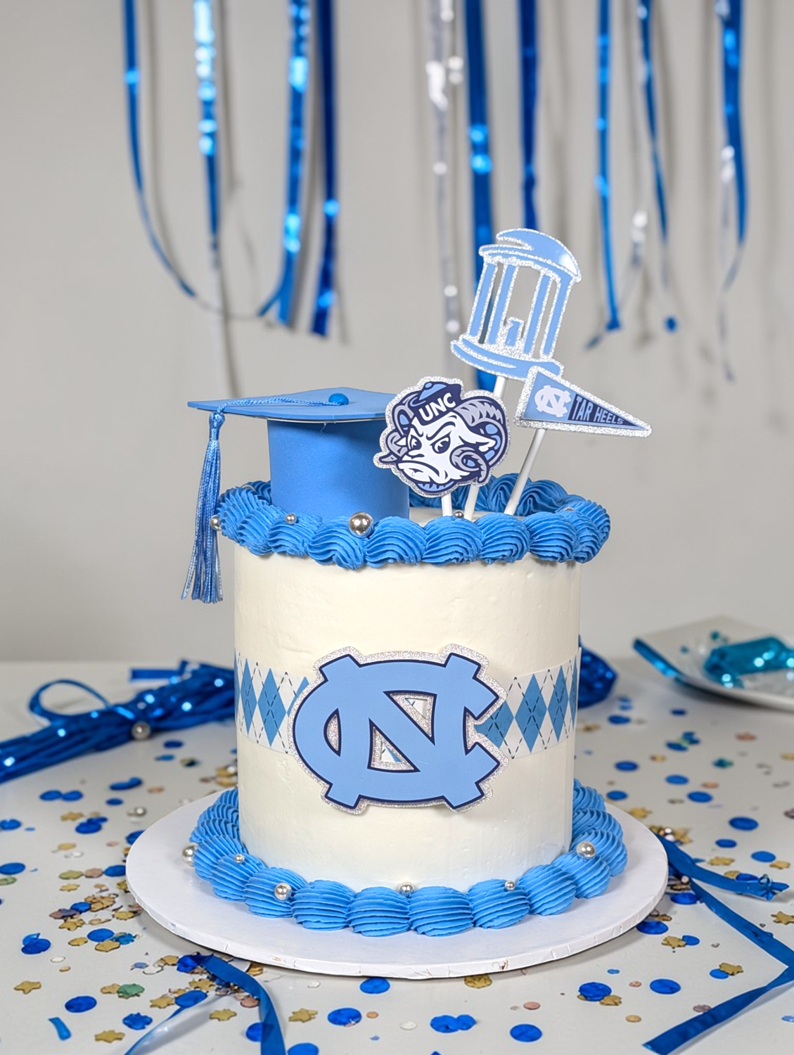 Design You Own Graduation Cake