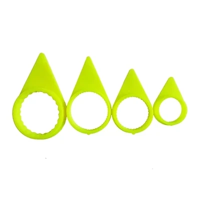 A fluorescent yellow plastic ring with an arrow that slides firmly onto a wheel nut