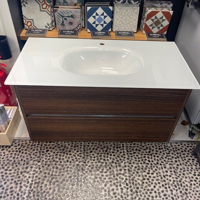 Novellini Iotti Slot Evo 1050mm Vanity Cabinet Complete With White Glass Basin