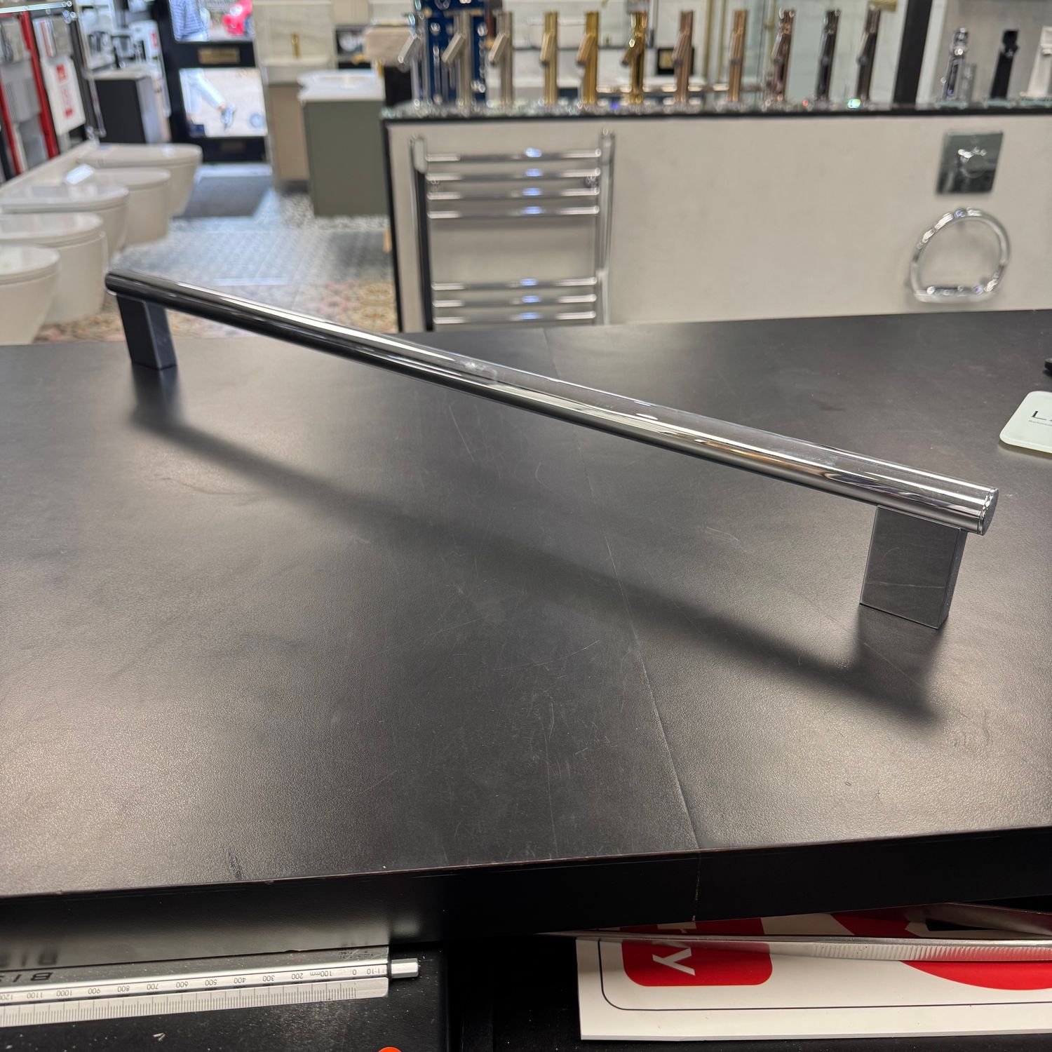 Ex-Display Towel Bar 65cm Chrome
