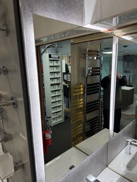 Ex-Display Royo Blaze 600mm LED Illuminated Mirror