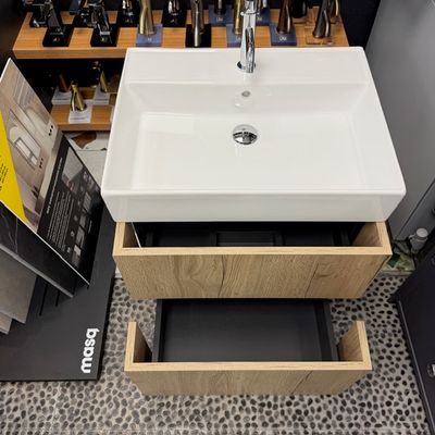 Ex-Display Crosswater Avenue 600mm 1 Tap Hole Basin, 2 Drawer Vanity Unit Warm Stone, MPro Basin Mixer and Waste Chrome