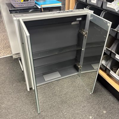 Ex-Display Roper Rhodes 600X650 Flow Cabinet With Mirror
