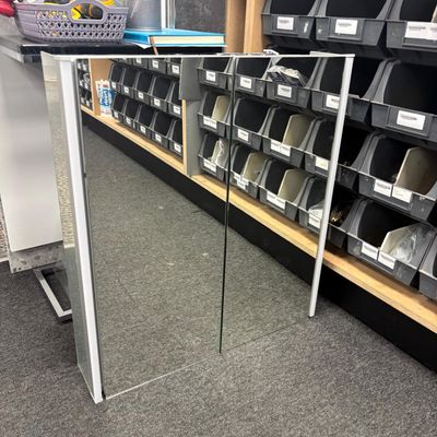 Ex-Display Roper Rhodes 600X650 Flow Cabinet With Mirror