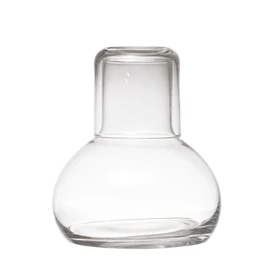 GLASS CARAFE WITH GLASS.