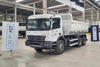Caminhão Mercedes-Benz Atego 2730 6x4 Caçamba 12m³ FACCHINI
