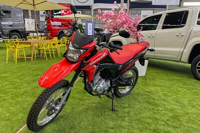 Motocicleta Honda NRX 160 BROS 23/24