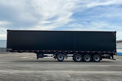 Baú Lonado Sider 4 eixos Facchini 15m 30 Paletes 24/25