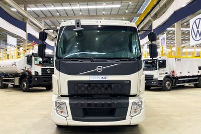 Caminhão Volvo VM 290 6x2R City 24/25 Caçamba Convencional 12m3 AIZI