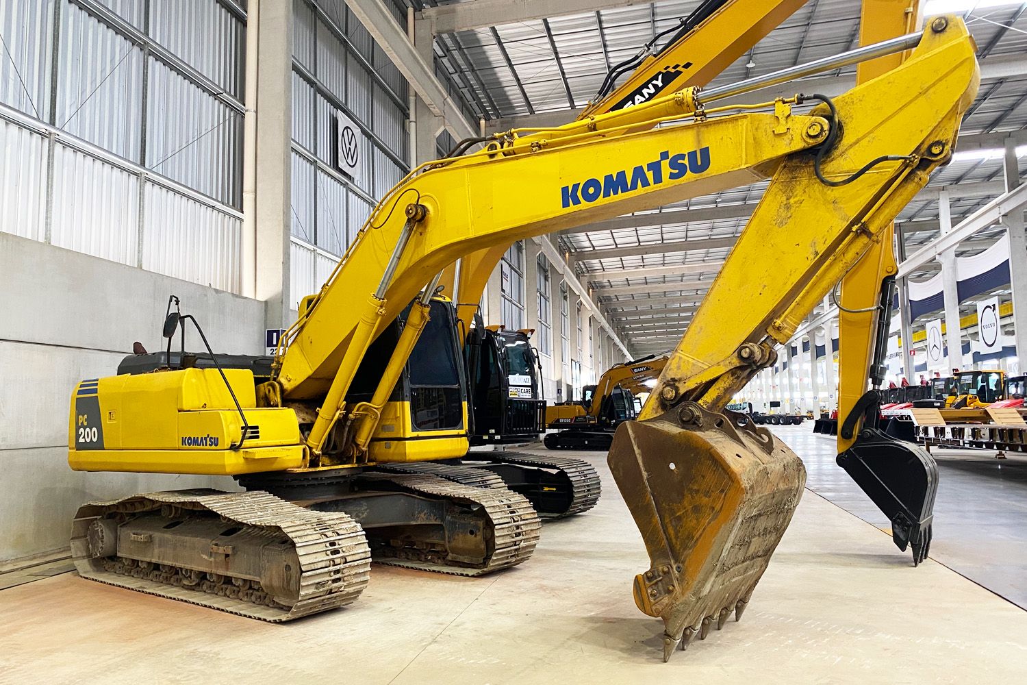 Escavadeira Hidráulica Komatsu Seminova 2012