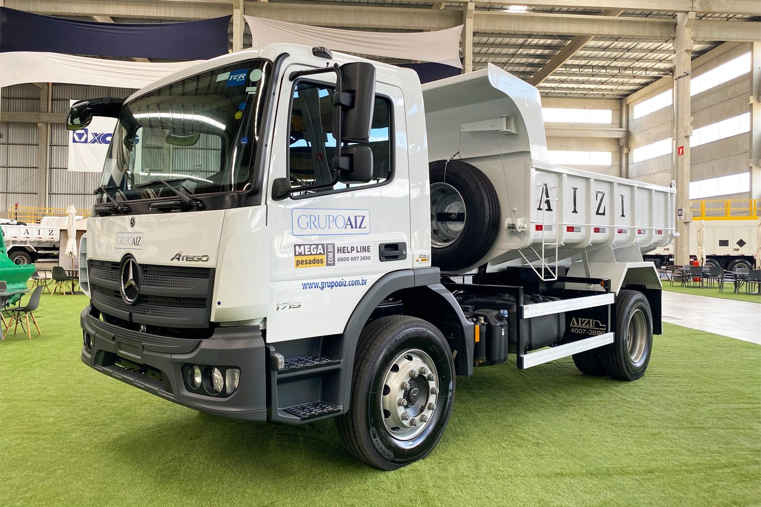 Caminhão Mercedes-Benz Atego 1719 4x2 Caçamba 6m³  AIZI