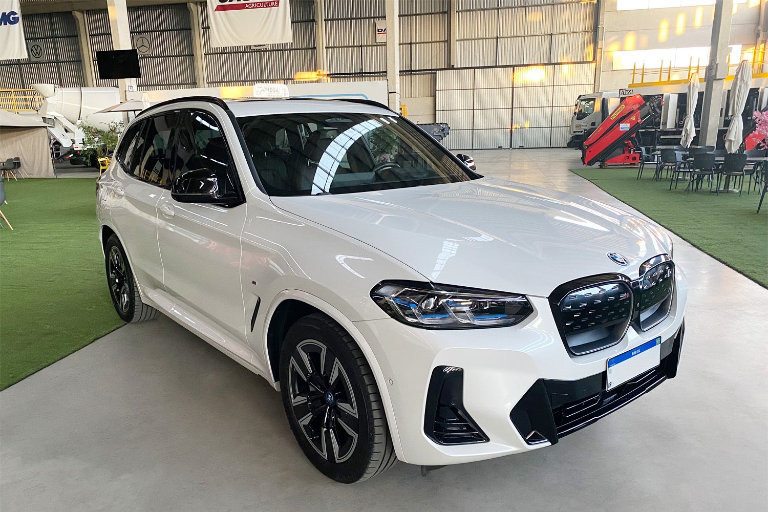 BMW IX3 M Sport 23/24 SEMINOVO