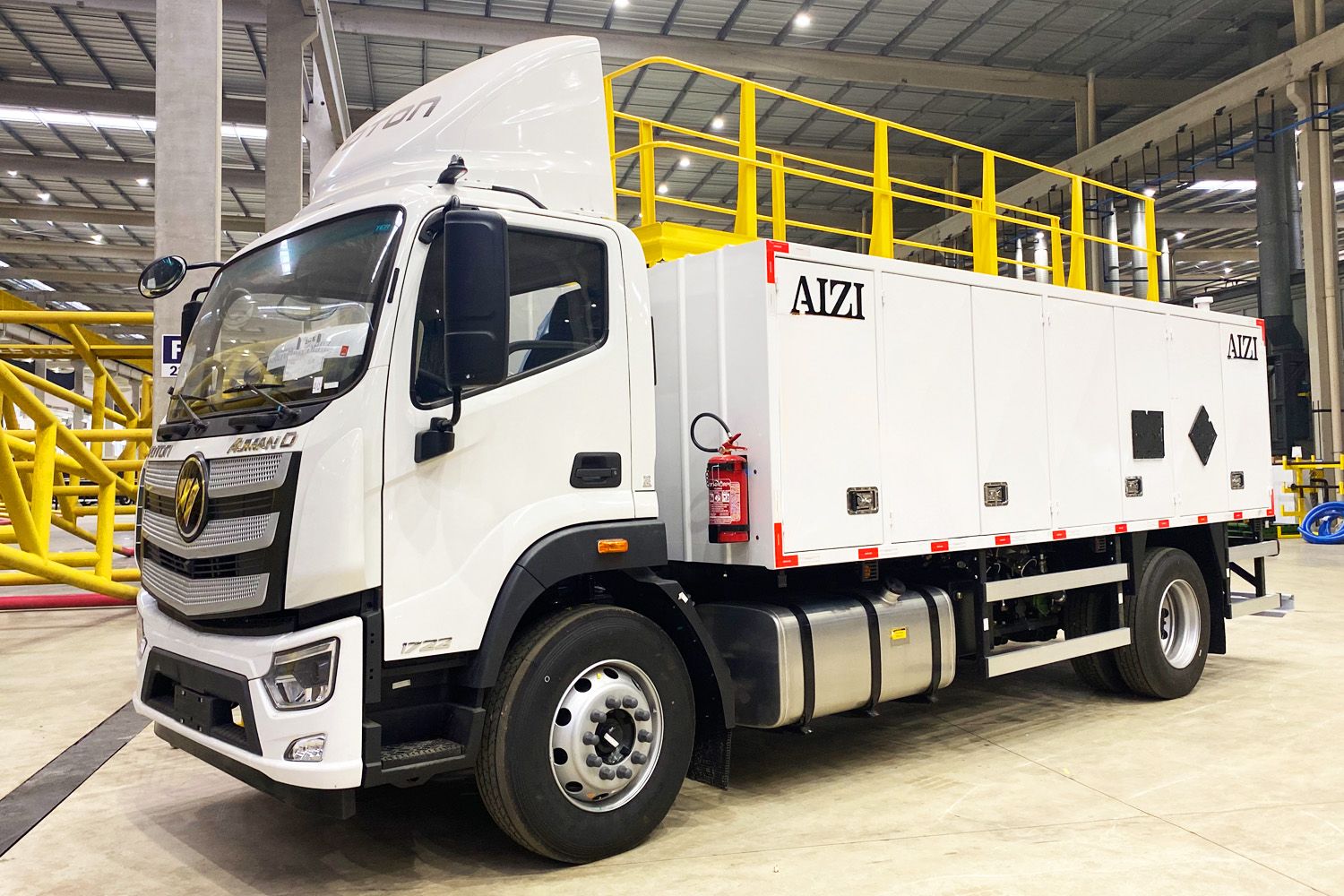 Caminhão Foton Auman D 1722 4x2 Comboio  6.000L 24/25
