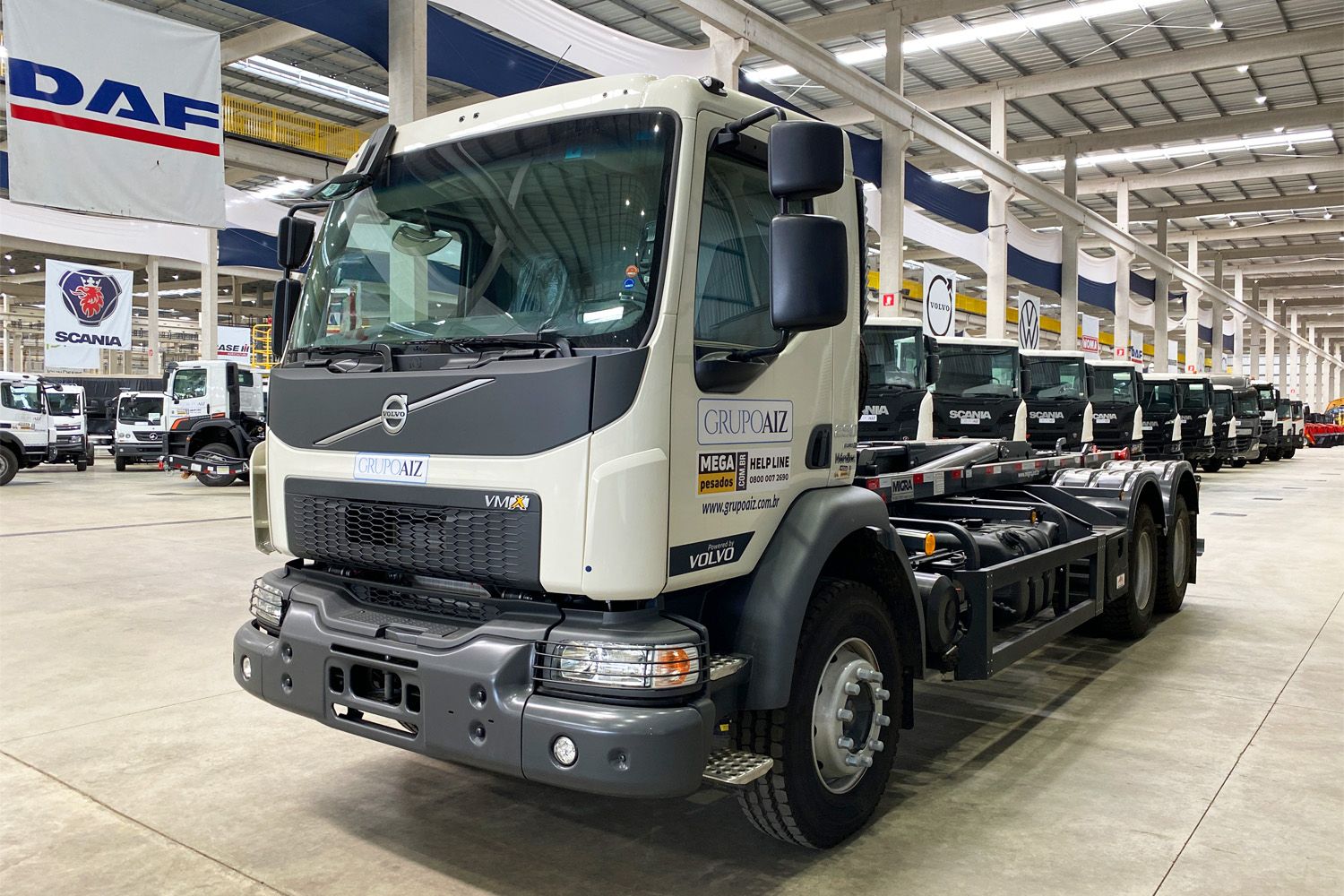 Caminhão Volvo VMX 290 6x4 24/25 Roll on Roll off Migra