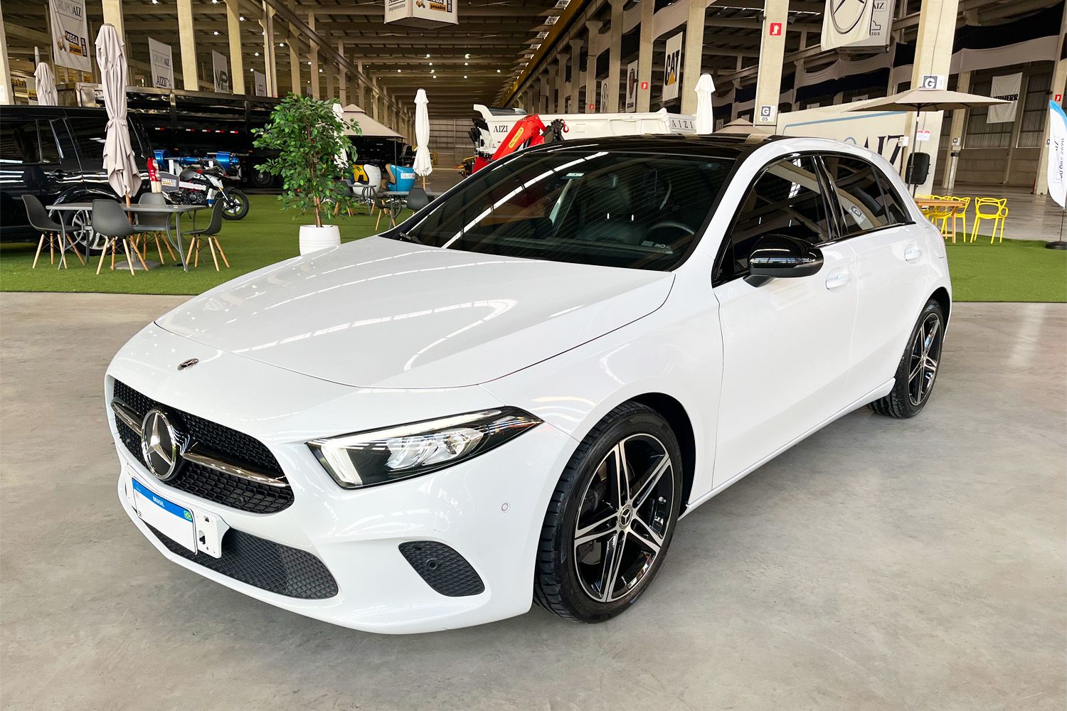 Mercedes Benz A 250 21/21 Seminovo