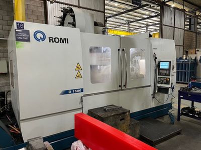Centro de Usinagem Romi D1500