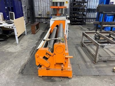 Calandra Atlasmaq – W11F – 6X2000