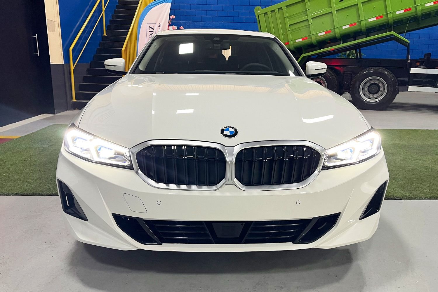 BMW 320i Sport GP ZB7 25/25