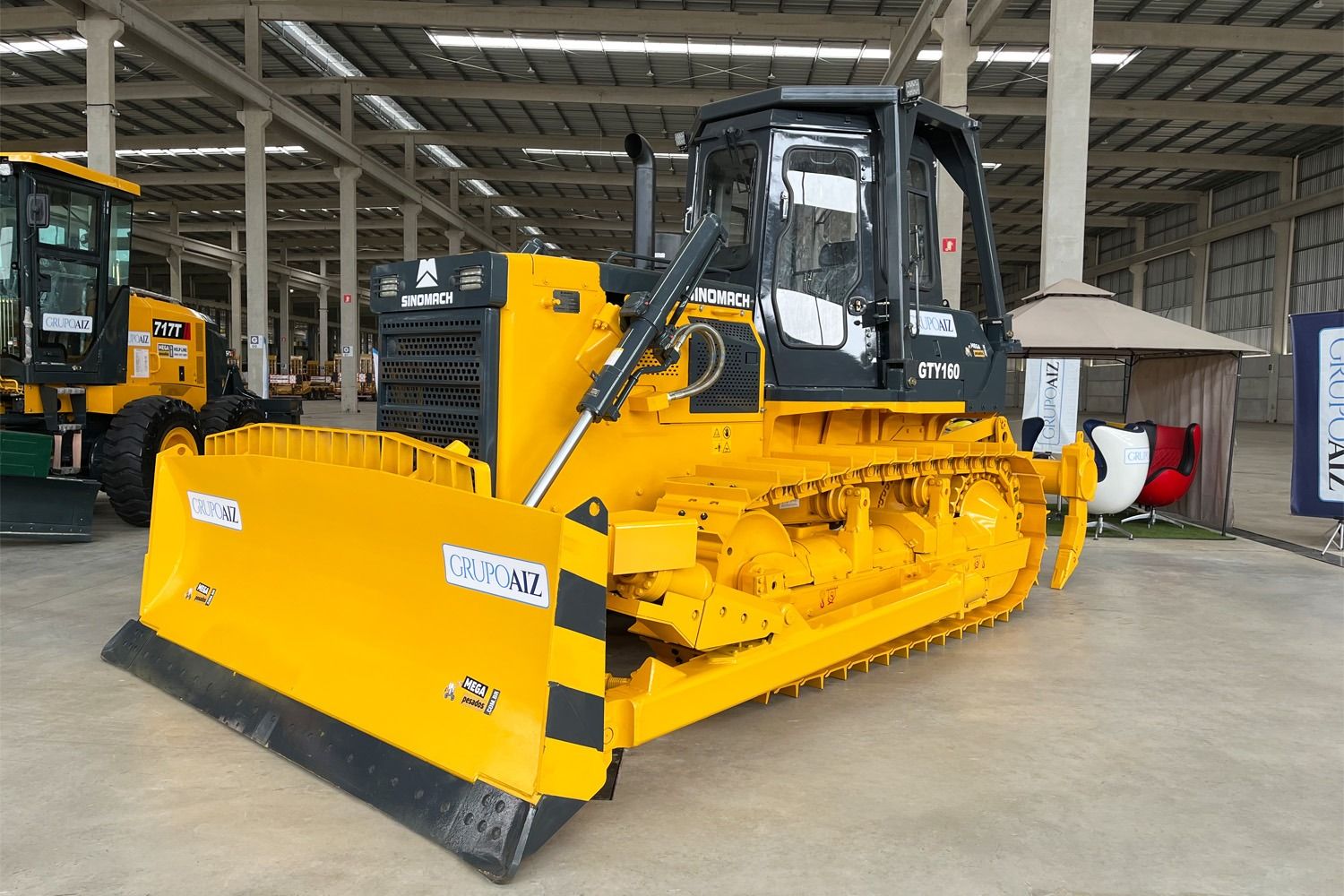 Trator de Esteira Sinomach  GTY160 175 hp 16,4 ton