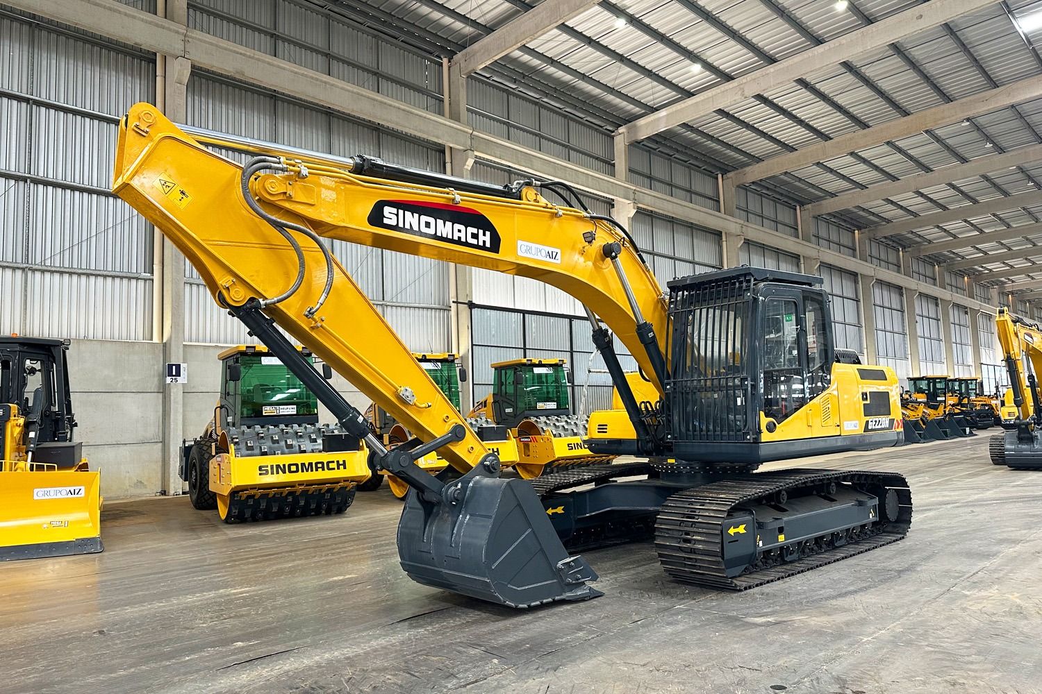 Escavadeira Hidráulica Sinomach GE220H 2025