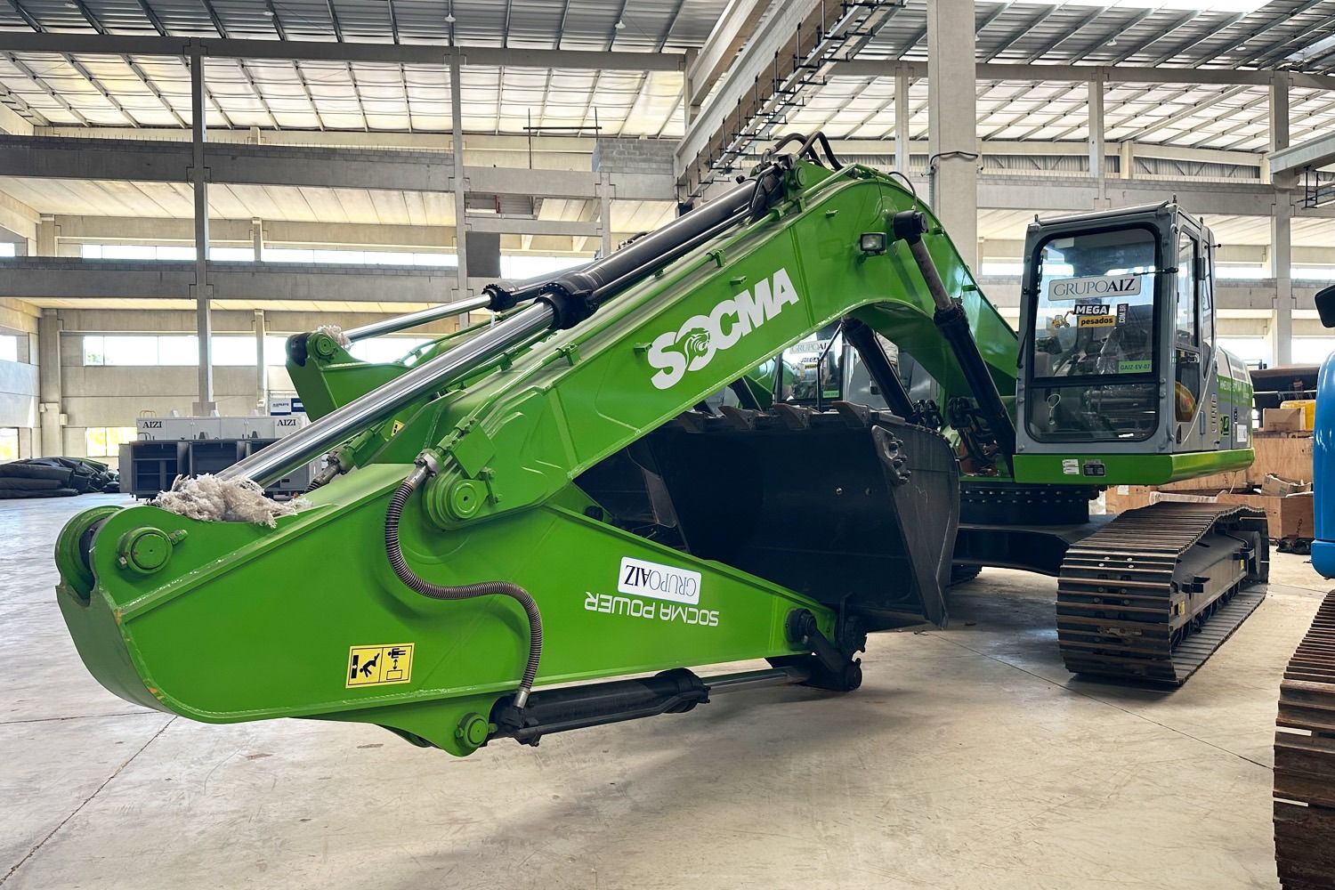 Escavadeira Eletrificada 25T SOCMA HNE250C-EP 201 hp