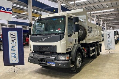 Caminhão Volvo VMX 290 6x4 26/26 Meia Cana 14m³ AIZI