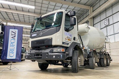 Caminhão Volvo VMX 290 8x4 26/26 Betoneira 10m³ Liebher
