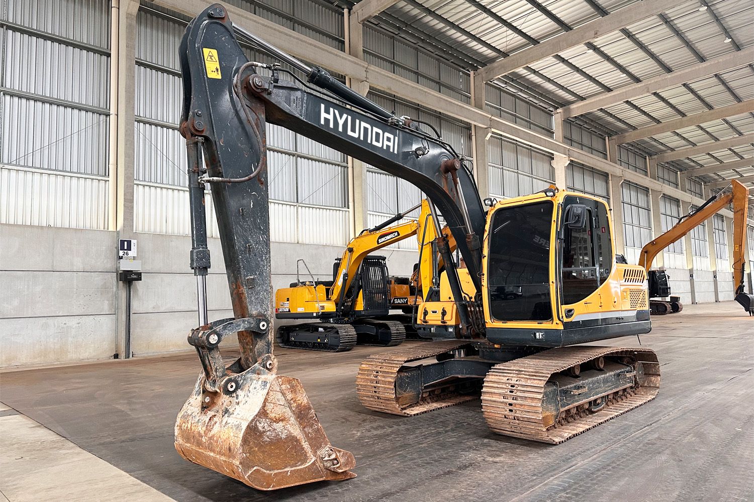 Escavadeira Hyundai LC150 Seminova