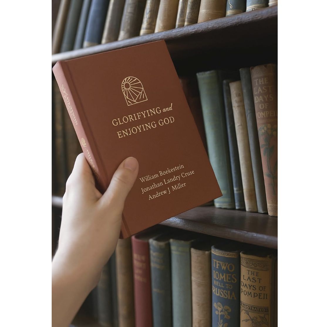 Glorifying and Enjoying God: 52 Devotions through the Westminster Shorter Catechism