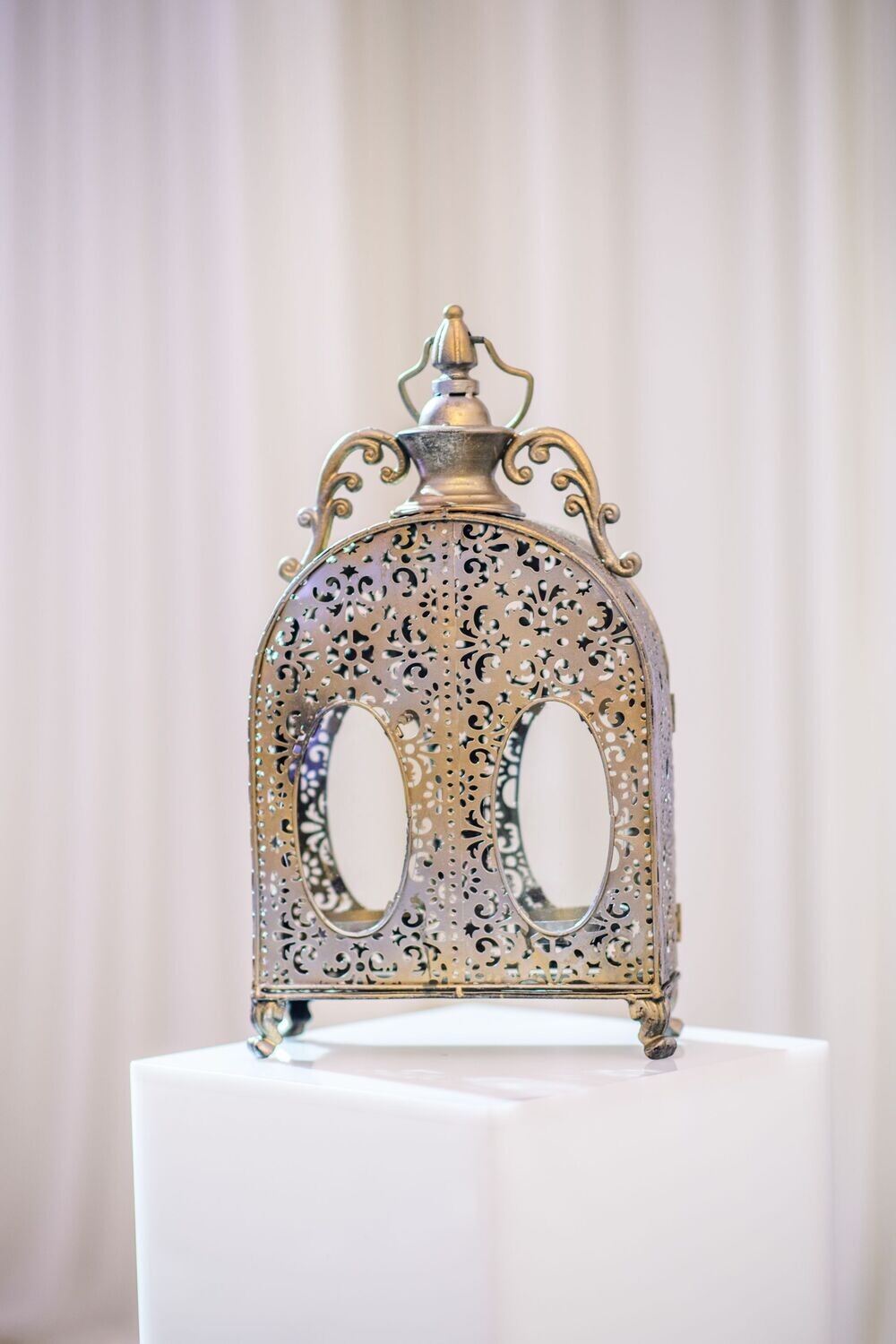 Antique Gold Oval Lanterns W/ Candle