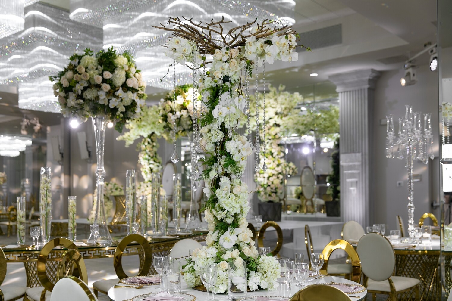 Extra Large Gold Branch Centerpiece With Mixed Floral & Hanging Crystals