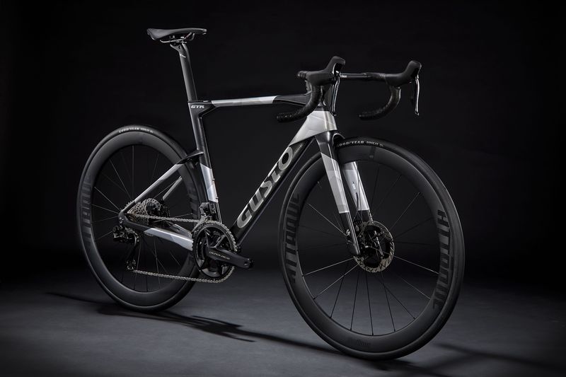 Gusto GTR Max Shimano Dura-Ace Di2 MY26
