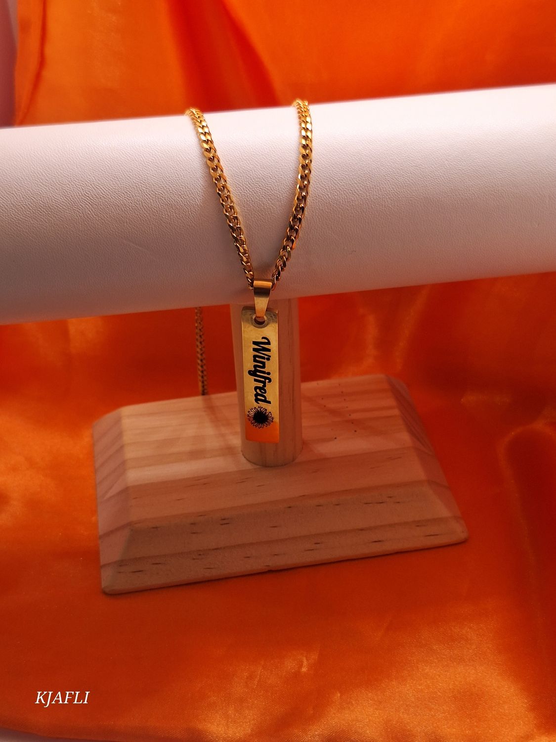Rectangular Bar Chain
