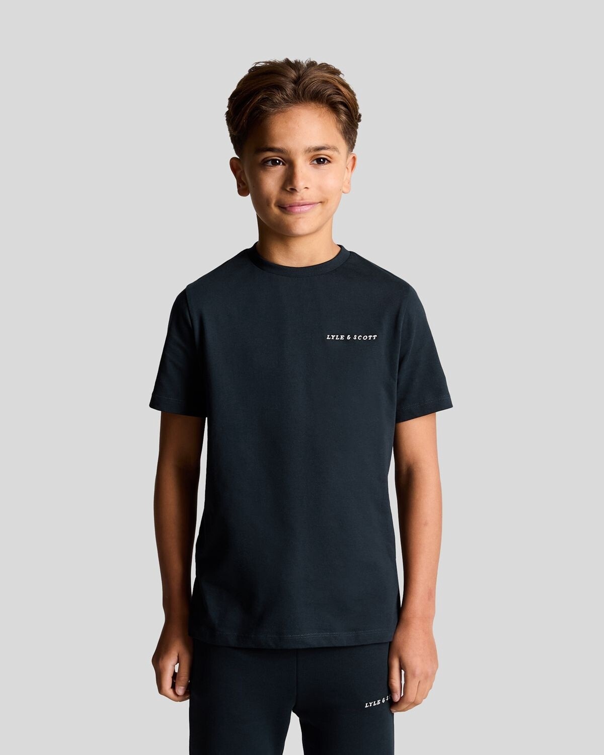 Lyle &amp; Scott  Script Embroidered T-shirt Z271 Dark Navy
