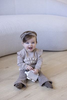 Feetje Flare broek AOP - Better Together Taupe melange