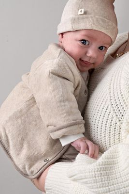 Feetje Mutsje velours rib - The Cuddle Company Taupe melange