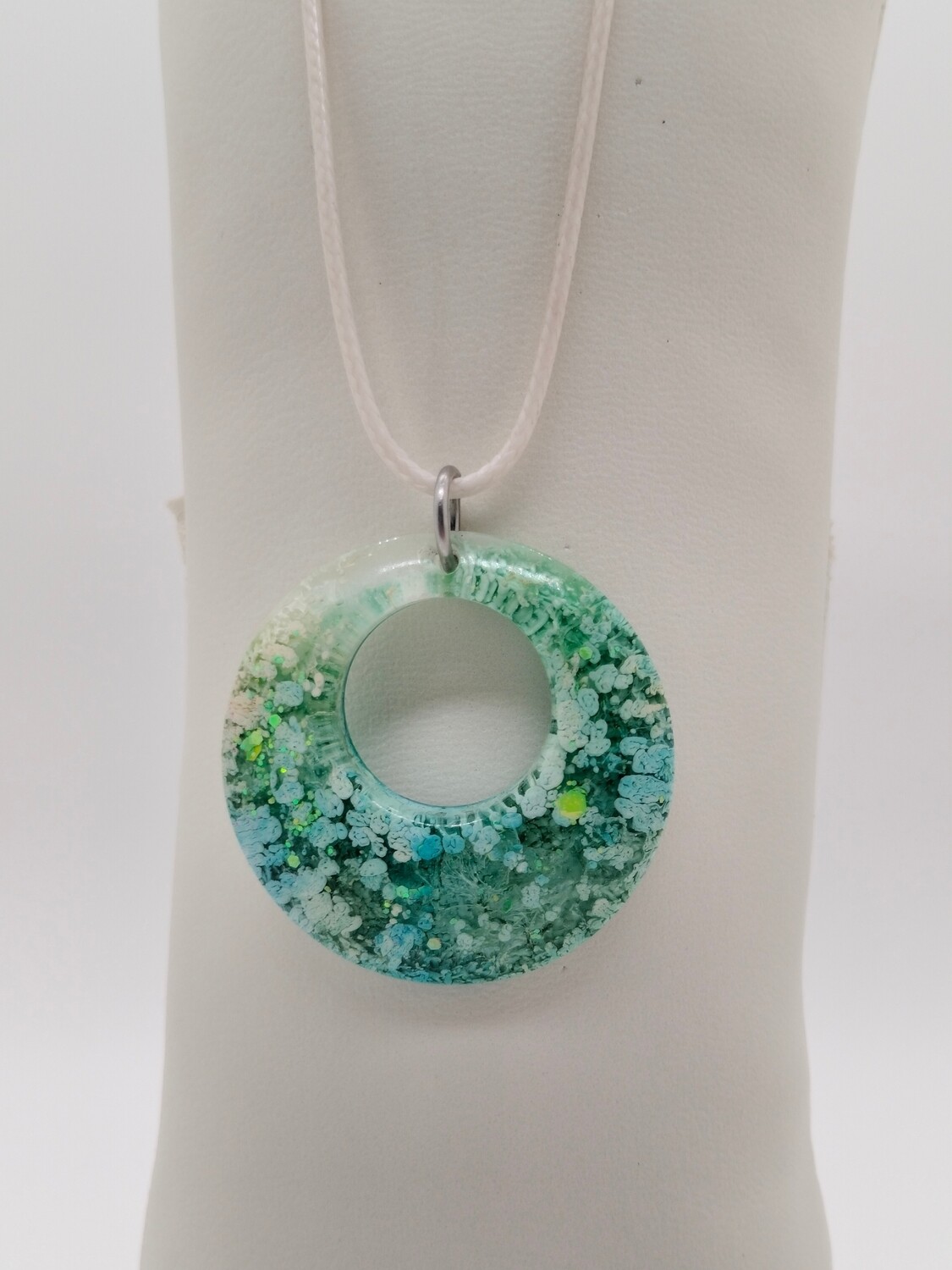 Hanger met unieke groene effecten