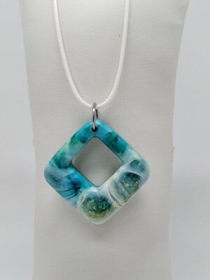 Hanger met unieke blauw witte effecten Hanger met unieke blauw witte effecten