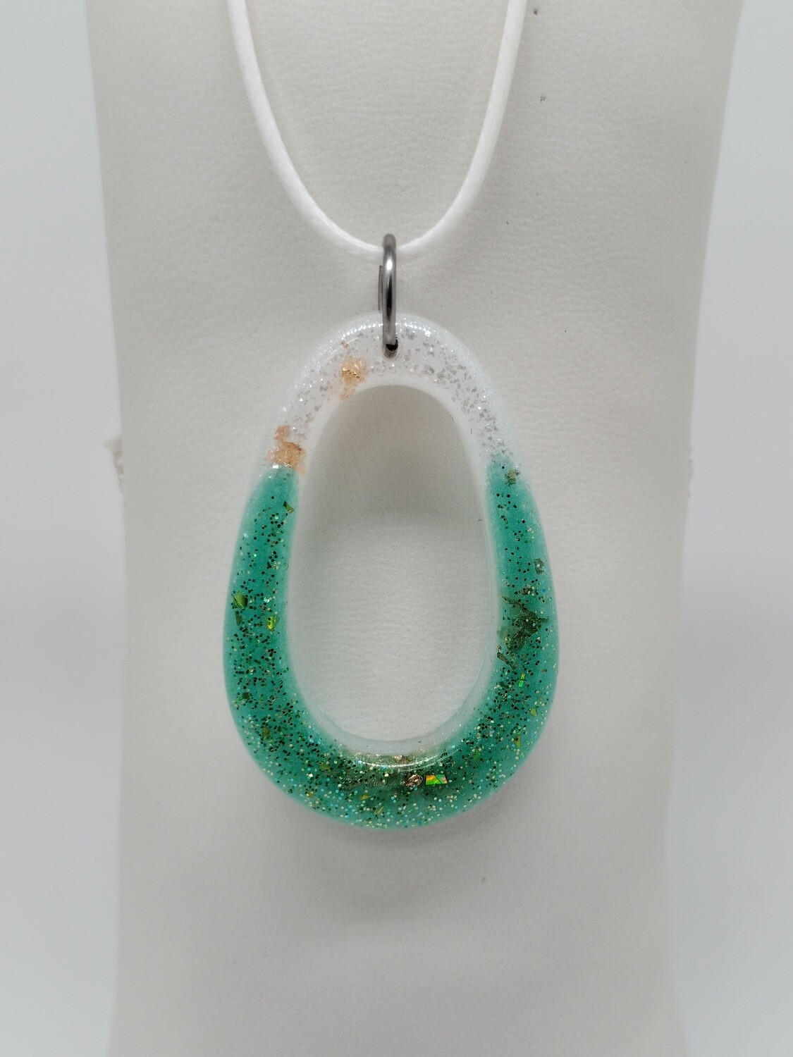 Hanger wit groen Hanger wit groen